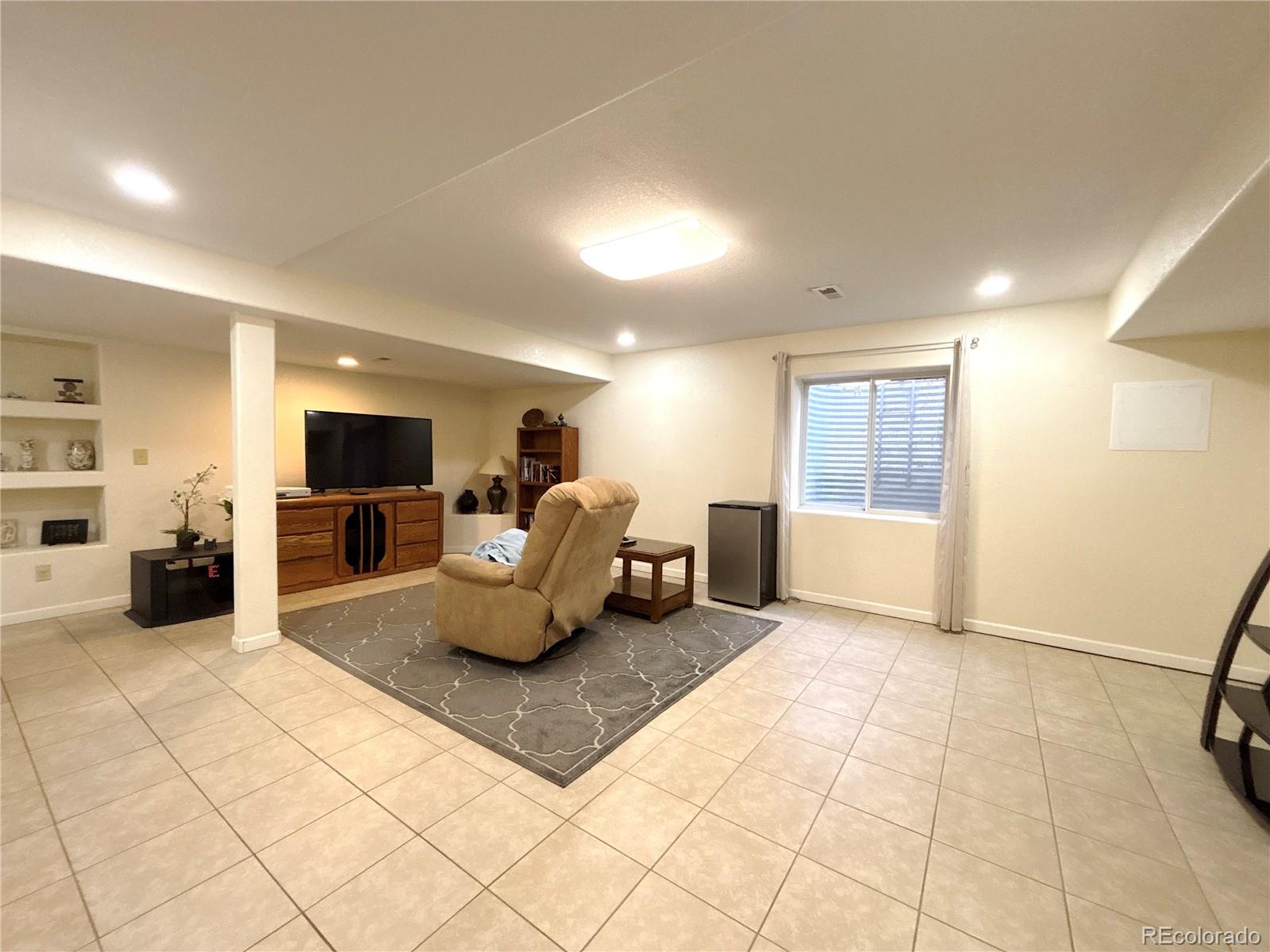 MLS Image #22 for 2835 s tower way,aurora, Colorado