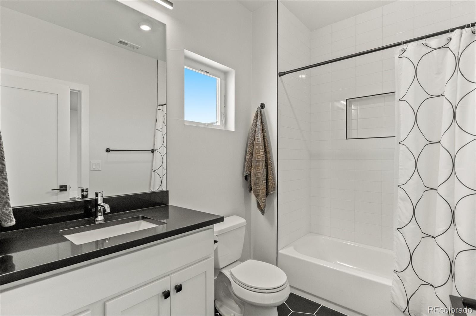 MLS Image #32 for 5240 n raleigh street,denver, Colorado