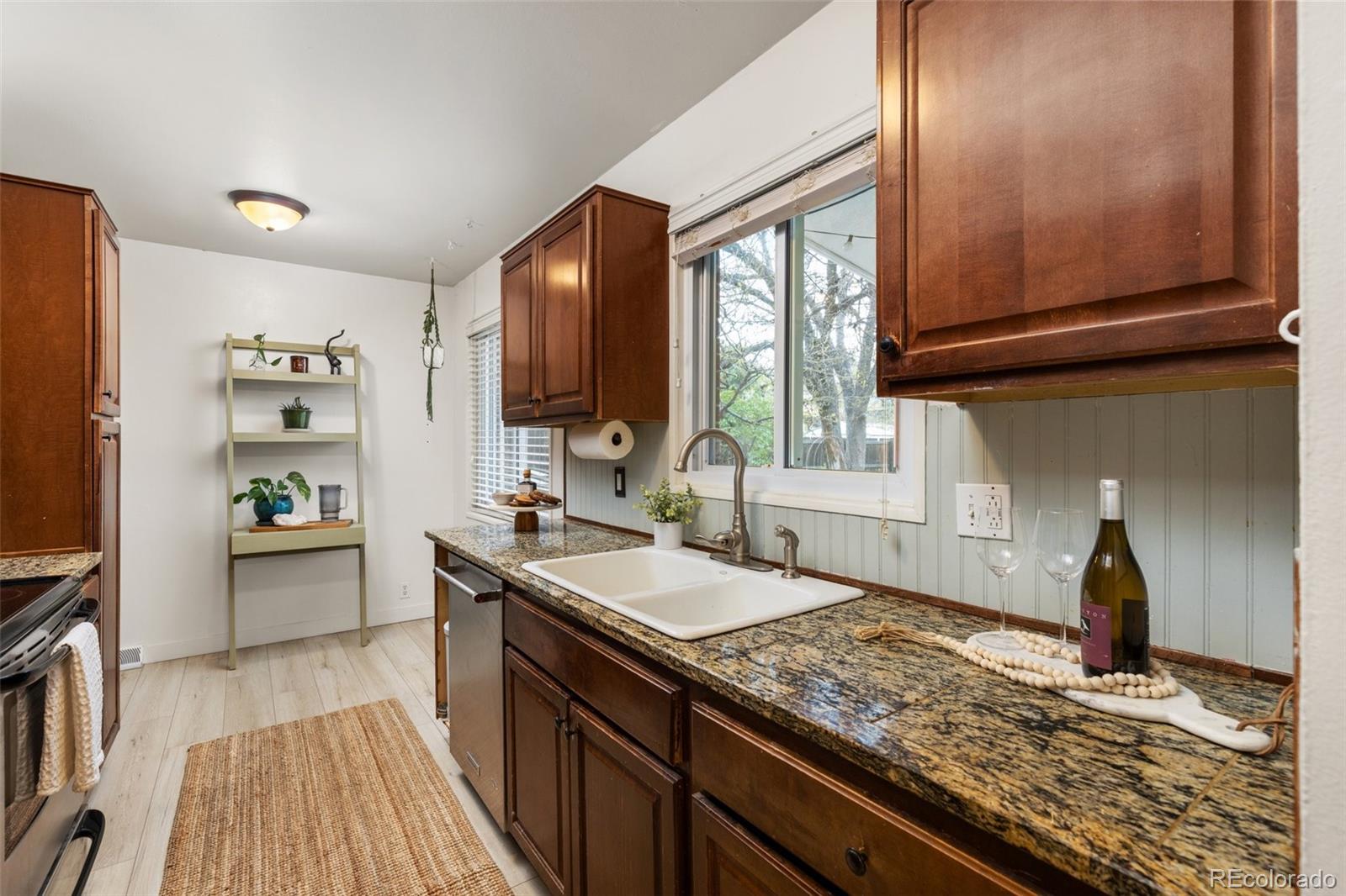 MLS Image #12 for 3379 w wagon trail drive,englewood, Colorado