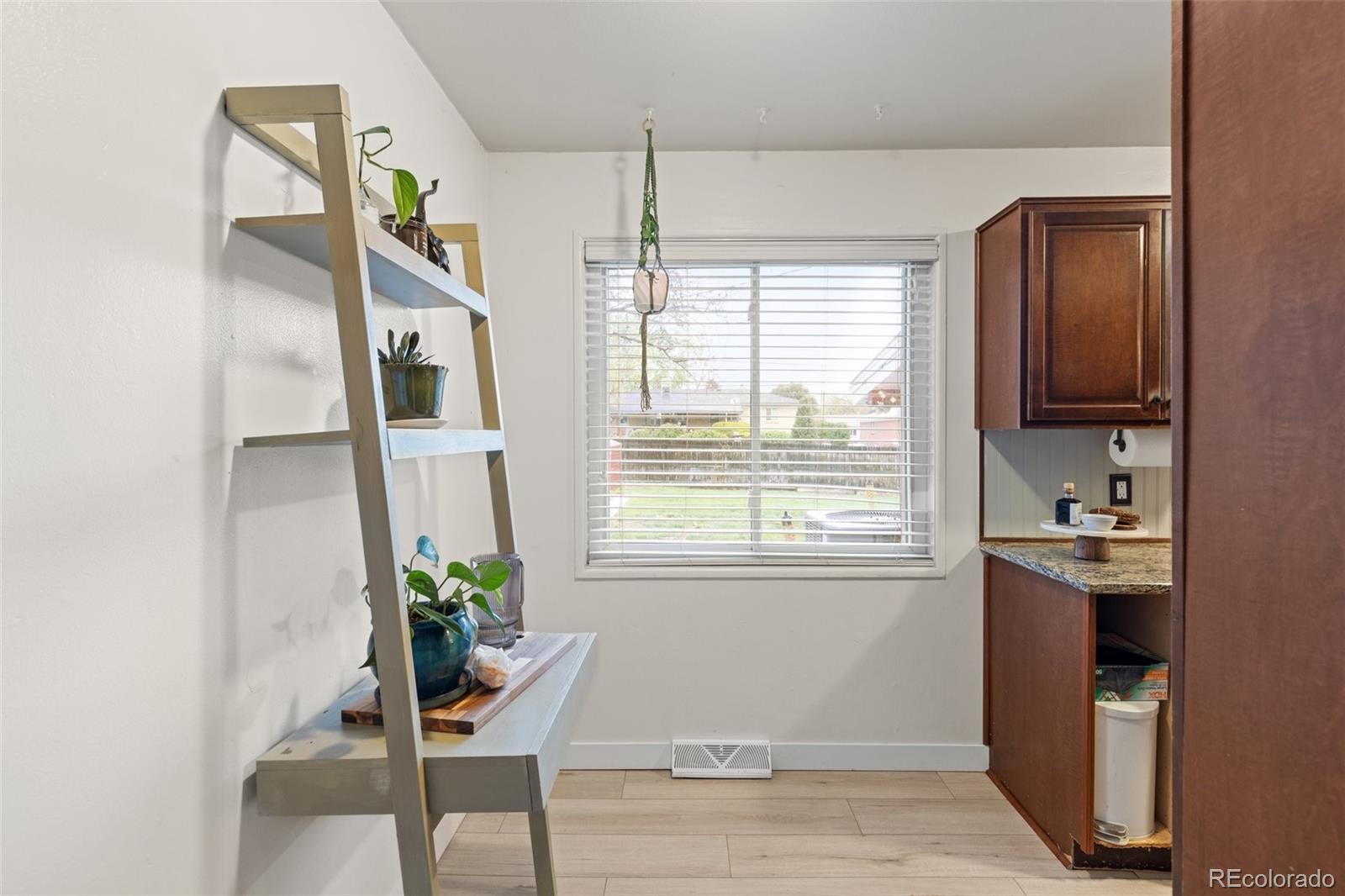 MLS Image #13 for 3379 w wagon trail drive,englewood, Colorado