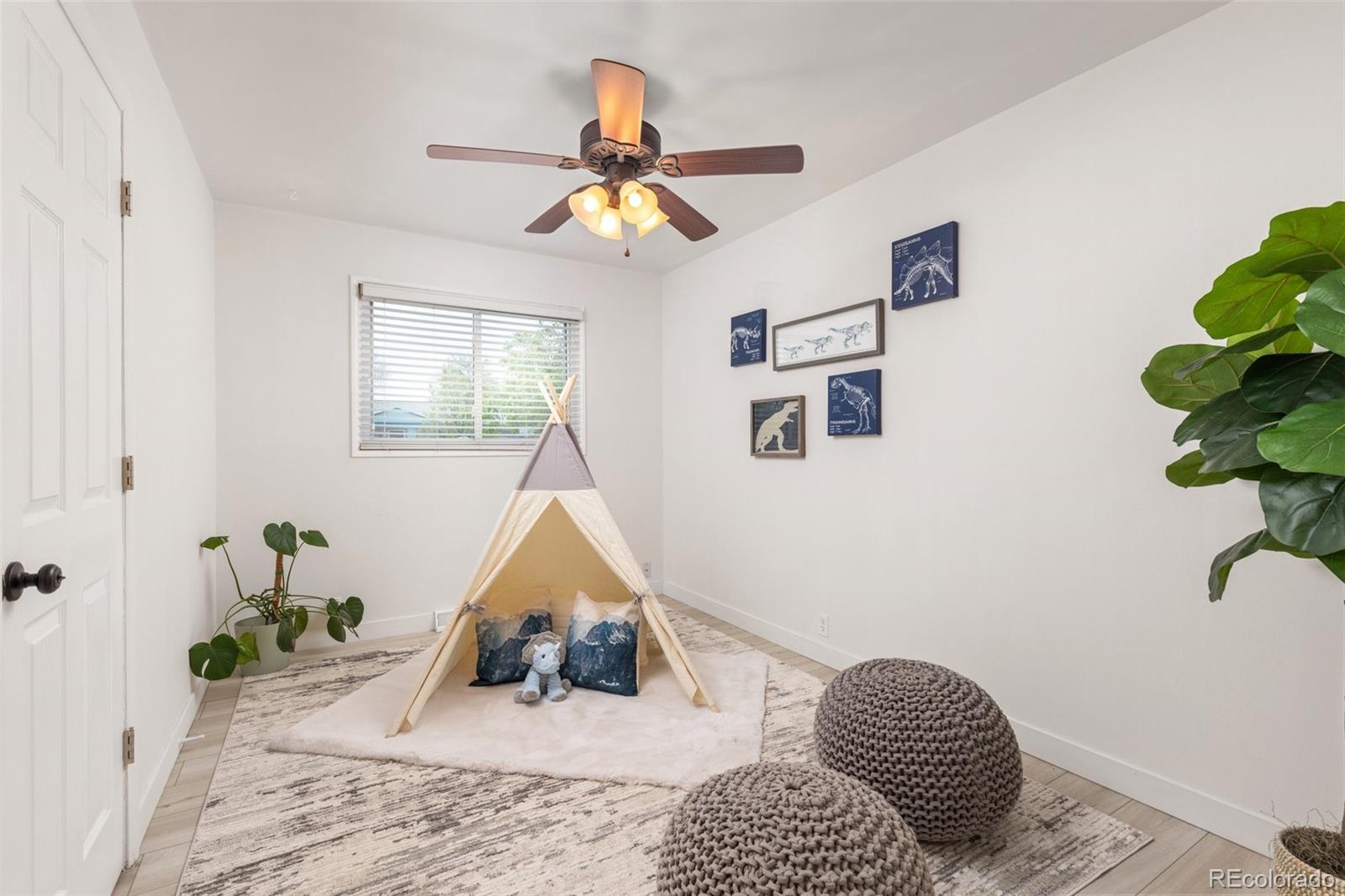 MLS Image #18 for 3379 w wagon trail drive,englewood, Colorado