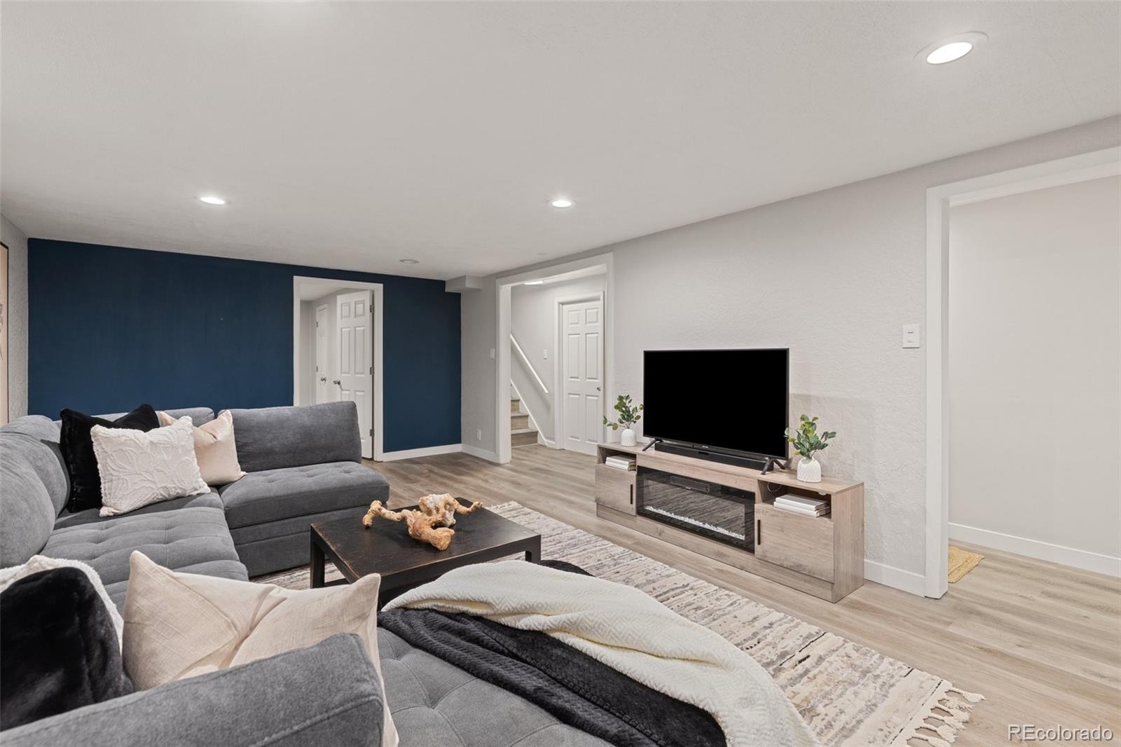 MLS Image #21 for 3379 w wagon trail drive,englewood, Colorado
