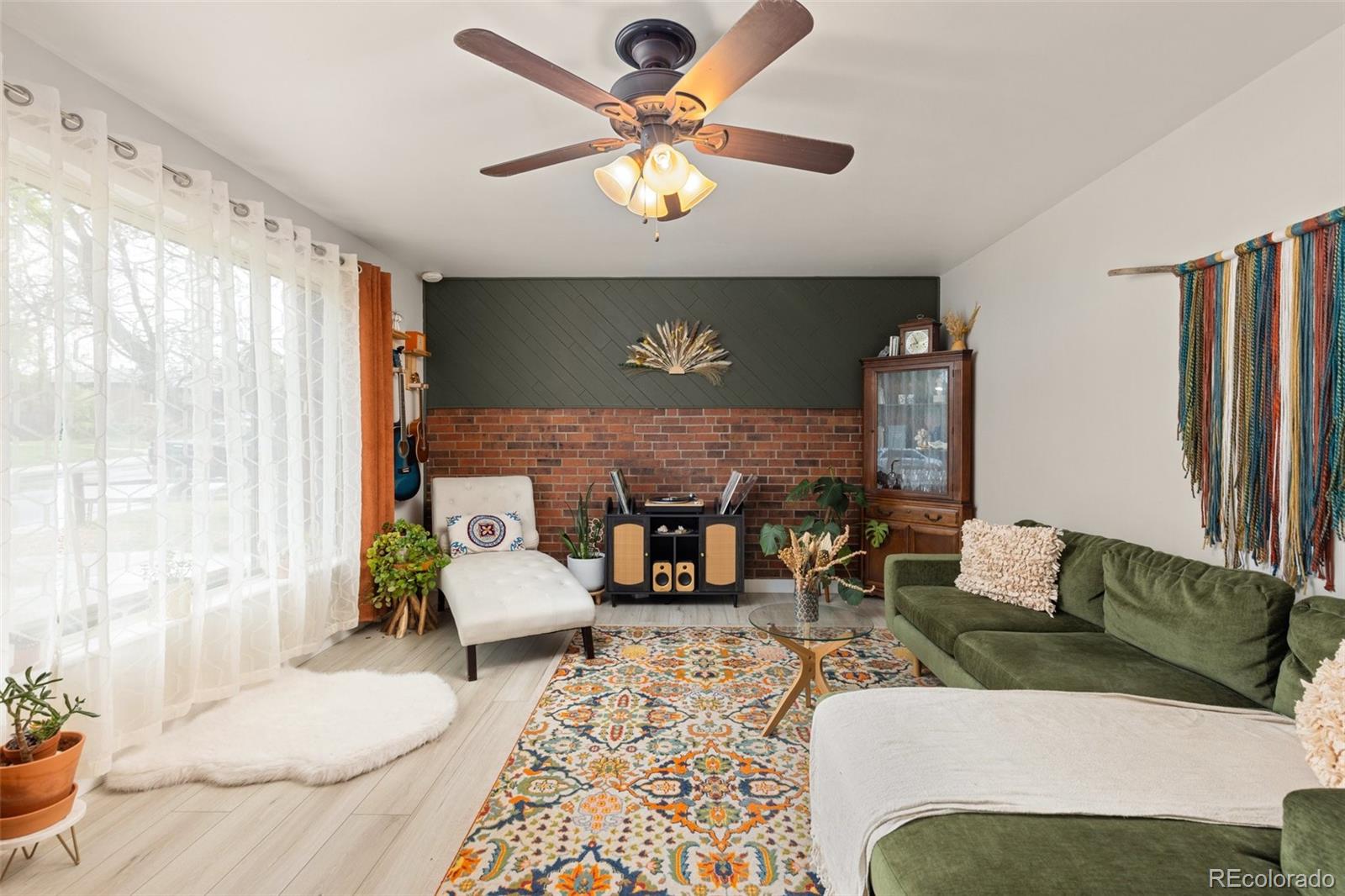 MLS Image #6 for 3379 w wagon trail drive,englewood, Colorado