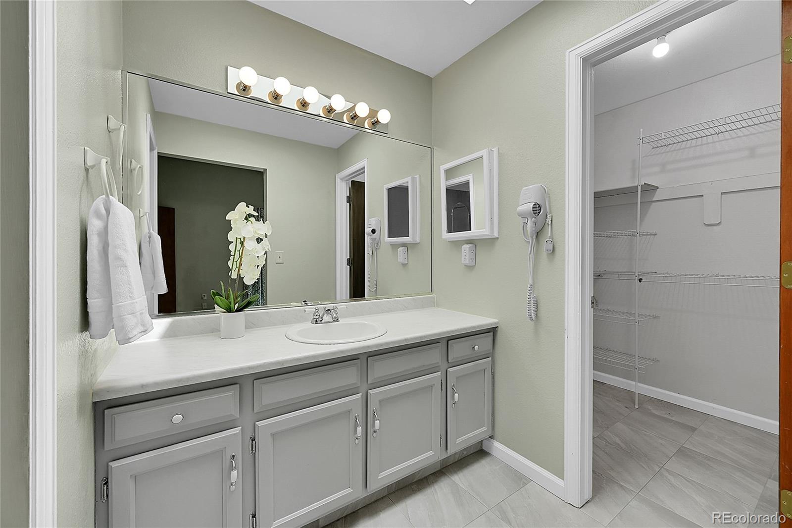 MLS Image #9 for 4734 s garland street,littleton, Colorado