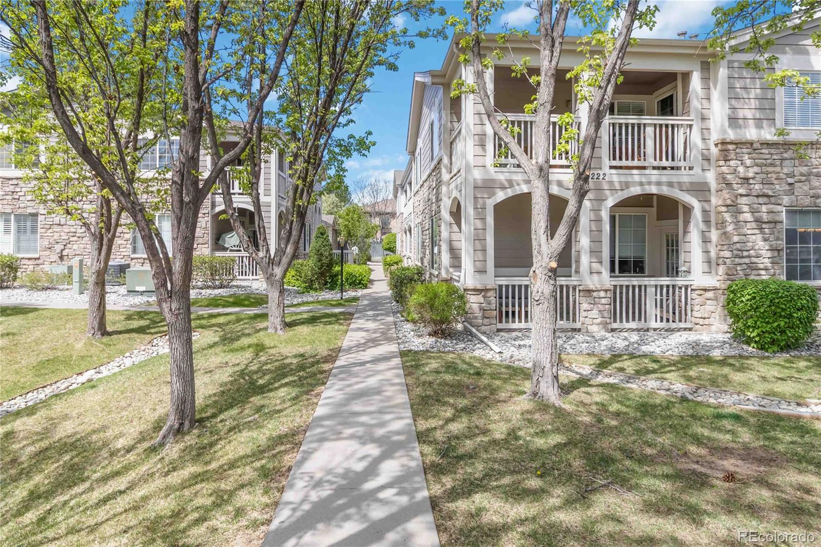 MLS Image #22 for 4222 s blackhawk circle,aurora, Colorado
