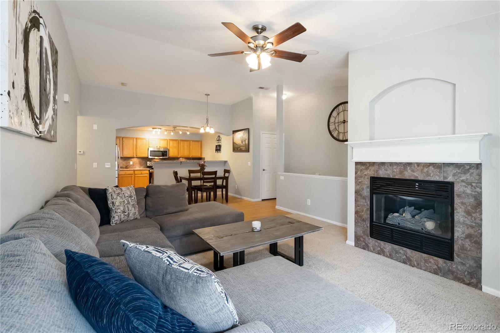 MLS Image #3 for 4222 s blackhawk circle,aurora, Colorado