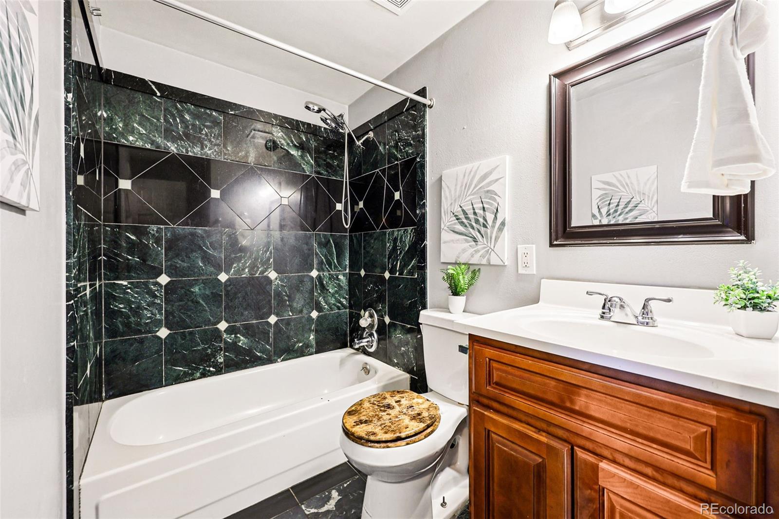 MLS Image #17 for 5202  dillon street,denver, Colorado