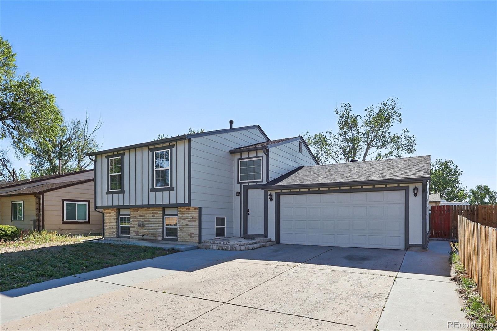 MLS Image #2 for 5202  dillon street,denver, Colorado