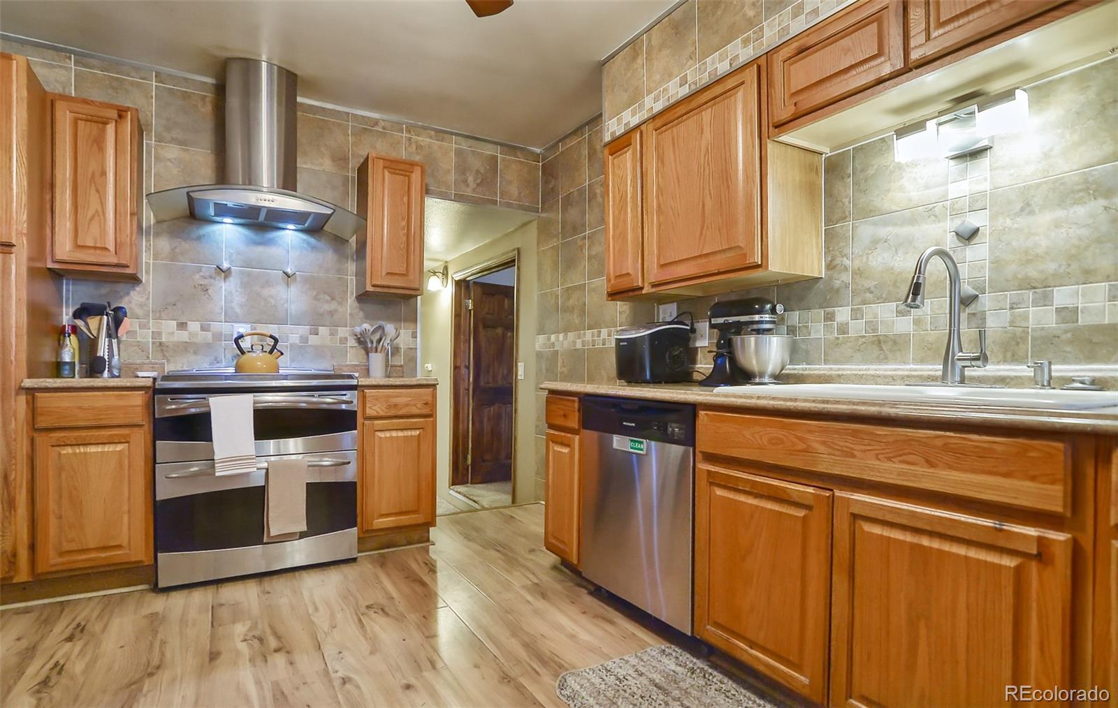 MLS Image #7 for 693  e avenue,limon, Colorado
