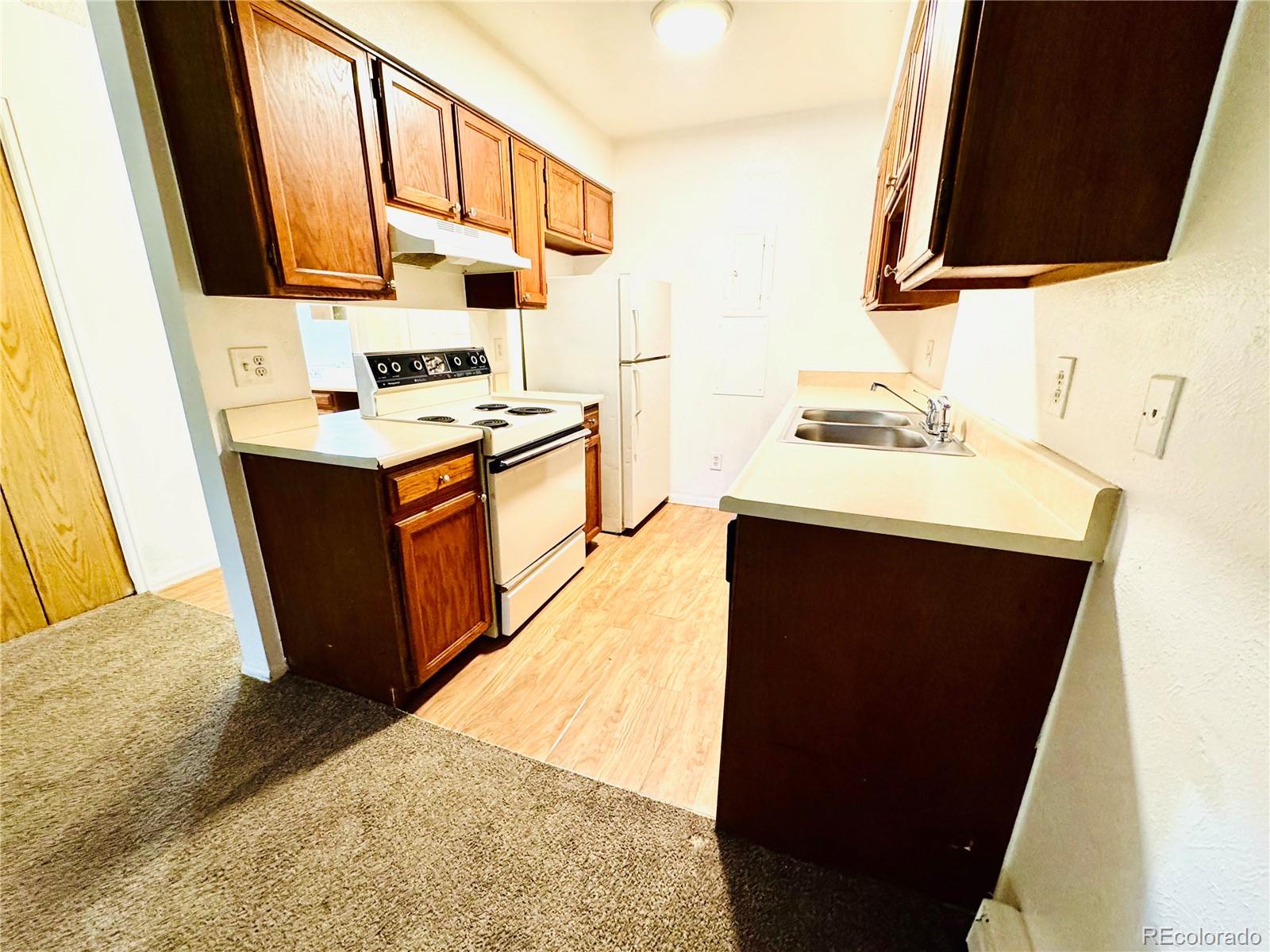 MLS Image #10 for 14720 e kentucky drive,aurora, Colorado