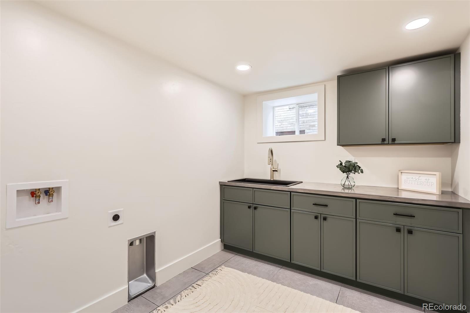 MLS Image #20 for 853  saint paul street,denver, Colorado