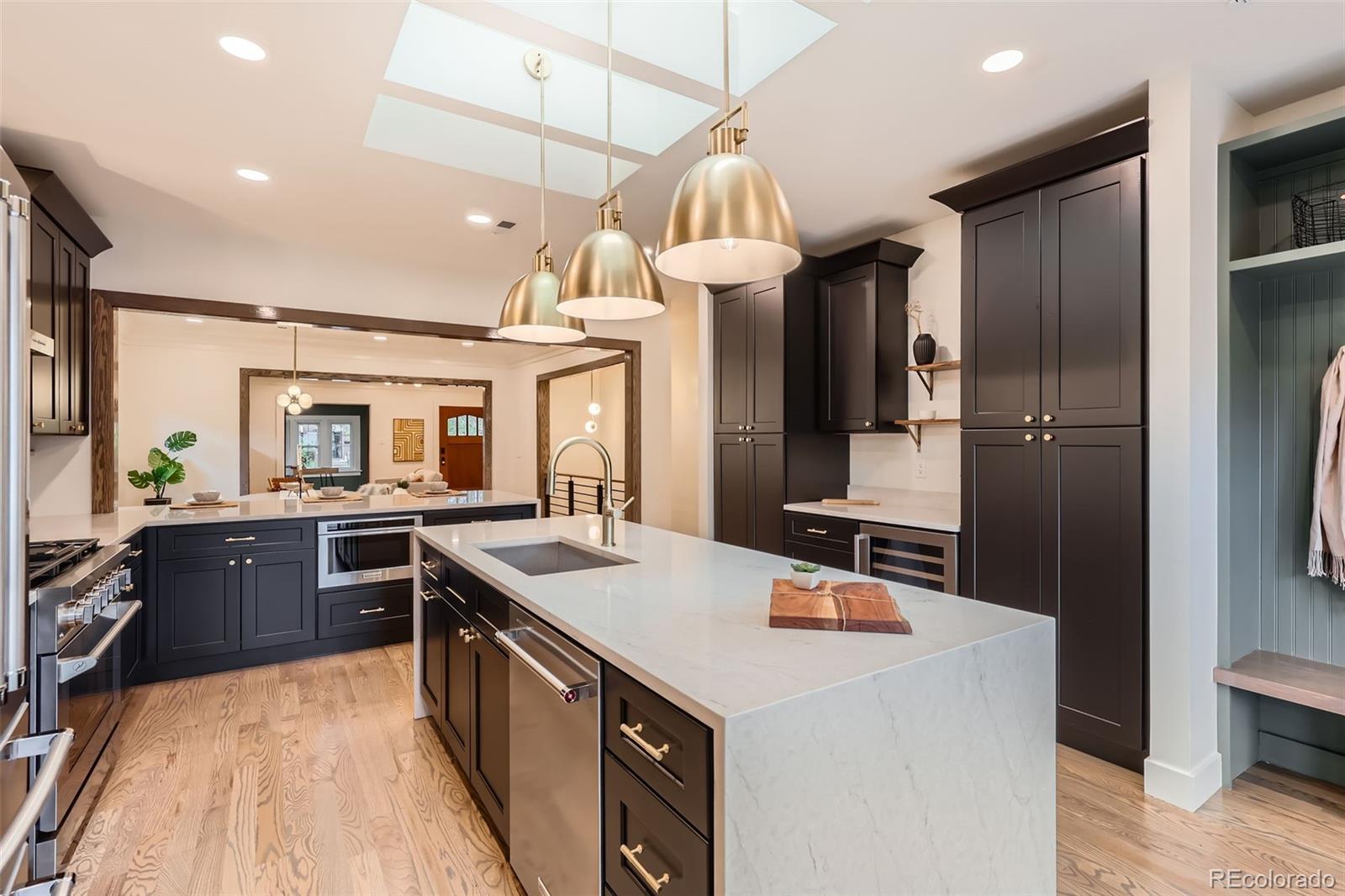 MLS Image #3 for 853  saint paul street,denver, Colorado