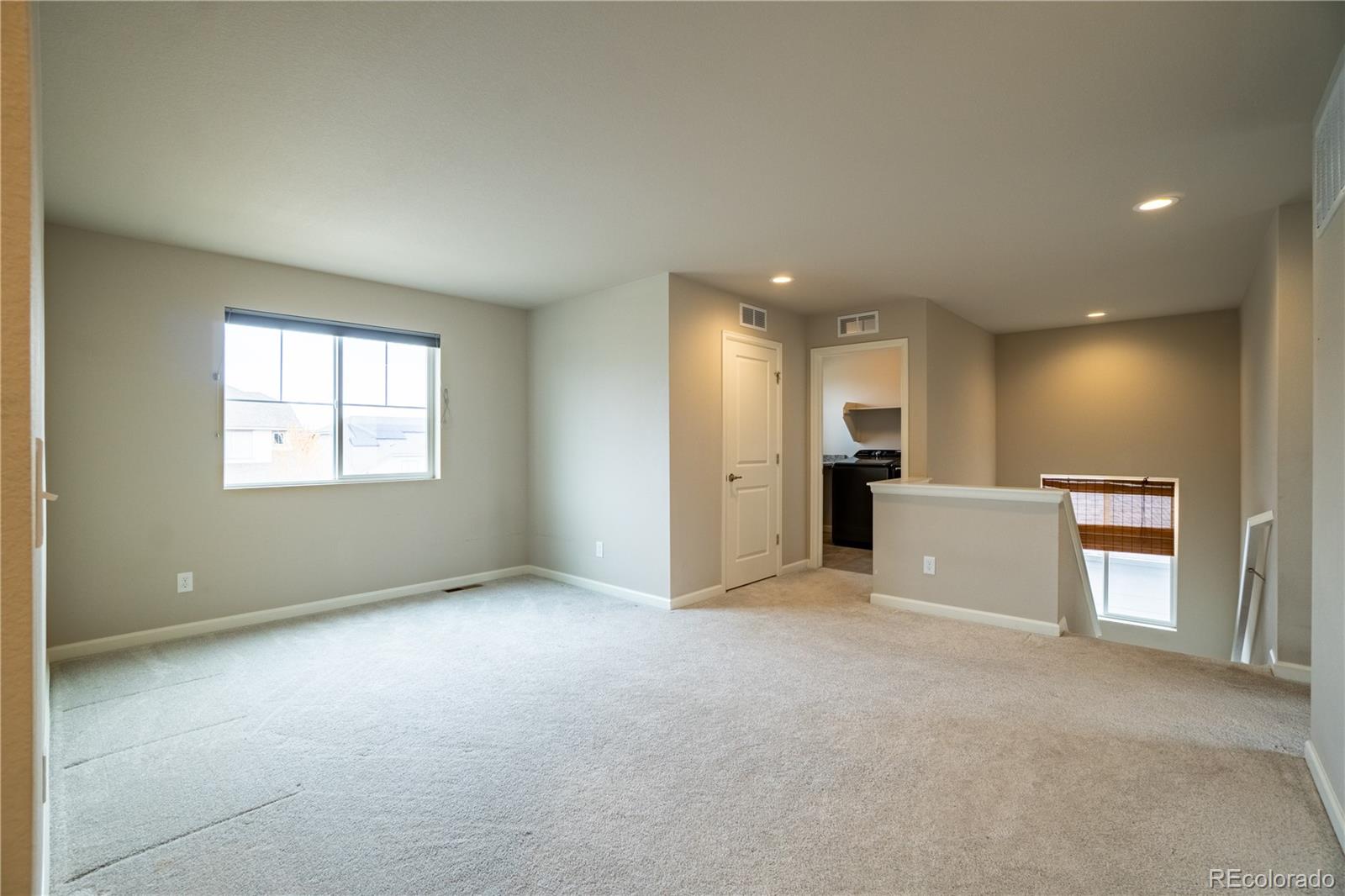 MLS Image #13 for 643  ranchhand drive,berthoud, Colorado