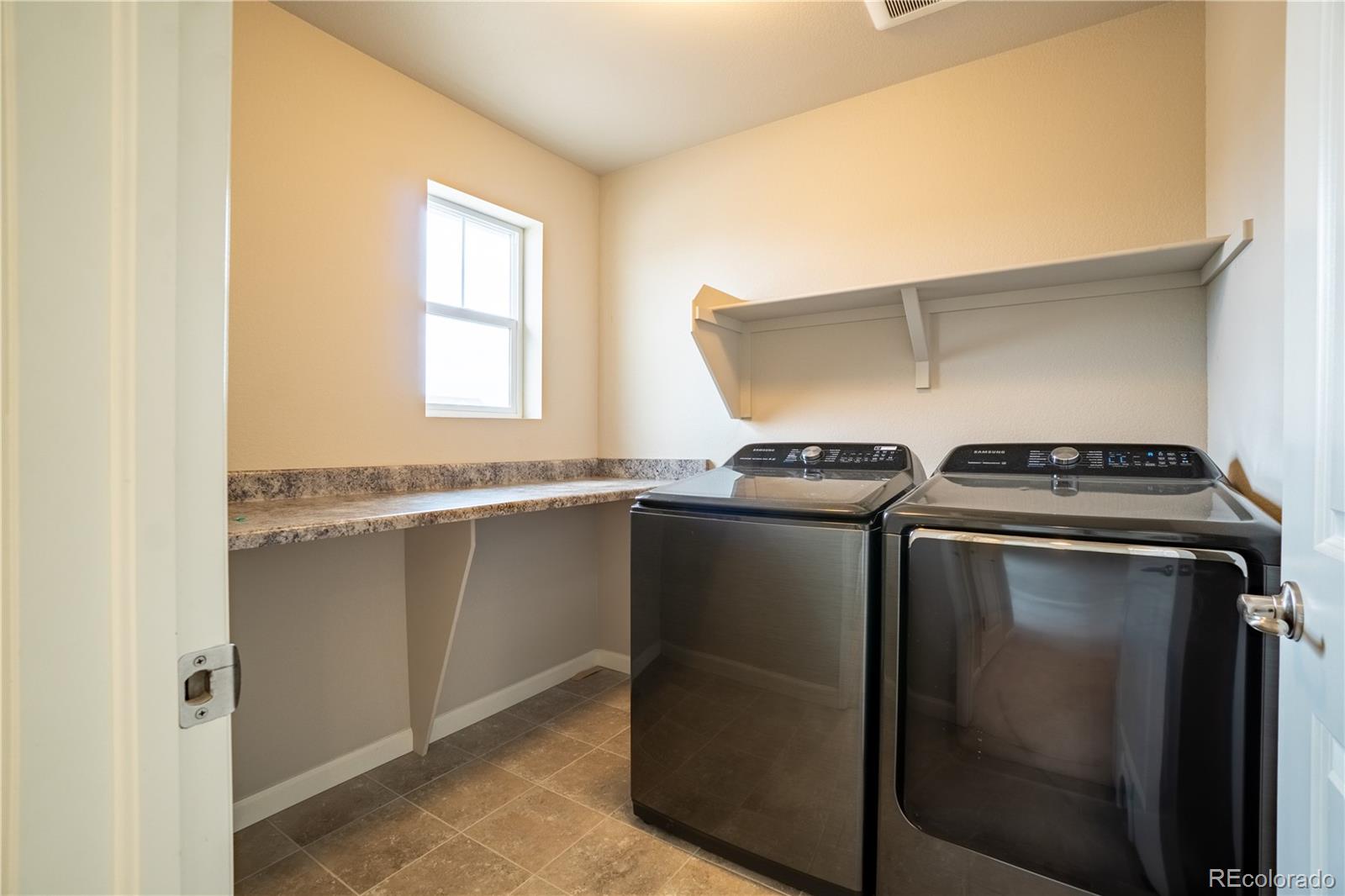 MLS Image #14 for 643  ranchhand drive,berthoud, Colorado