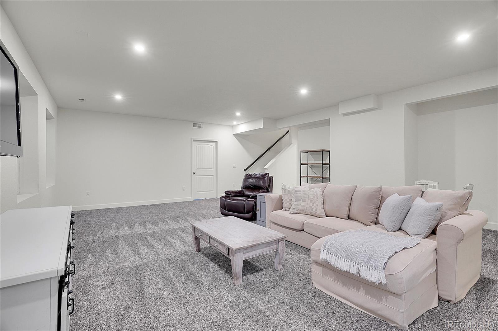 MLS Image #32 for 16060  fairway ,commerce city, Colorado