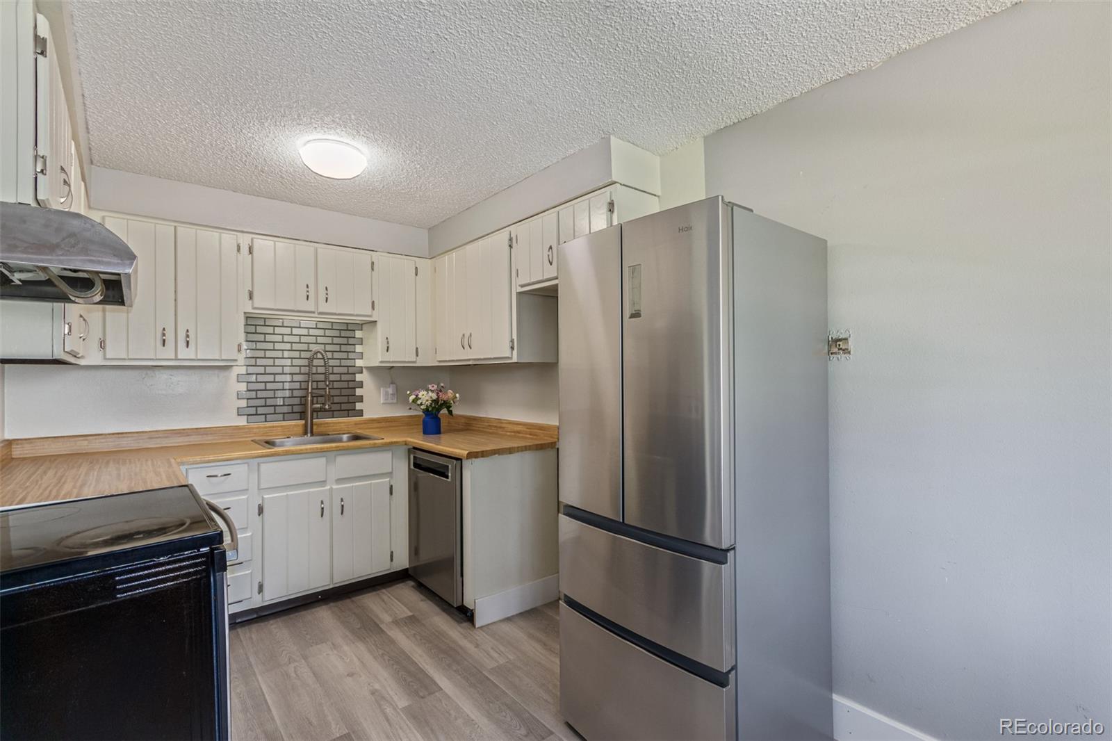 MLS Image #7 for 13977 e bails place,aurora, Colorado