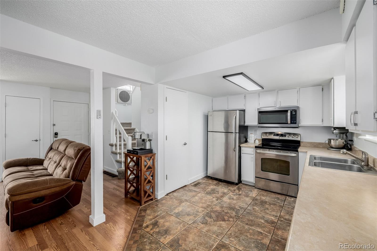MLS Image #9 for 4922 s rifle court,aurora, Colorado