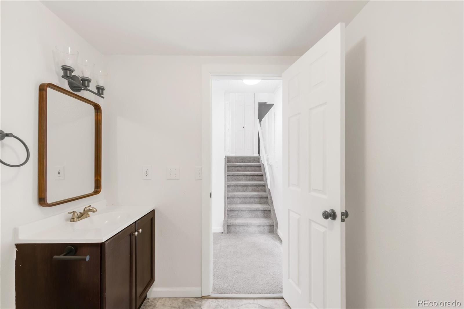 MLS Image #11 for 9685 w chatfield avenue,littleton, Colorado