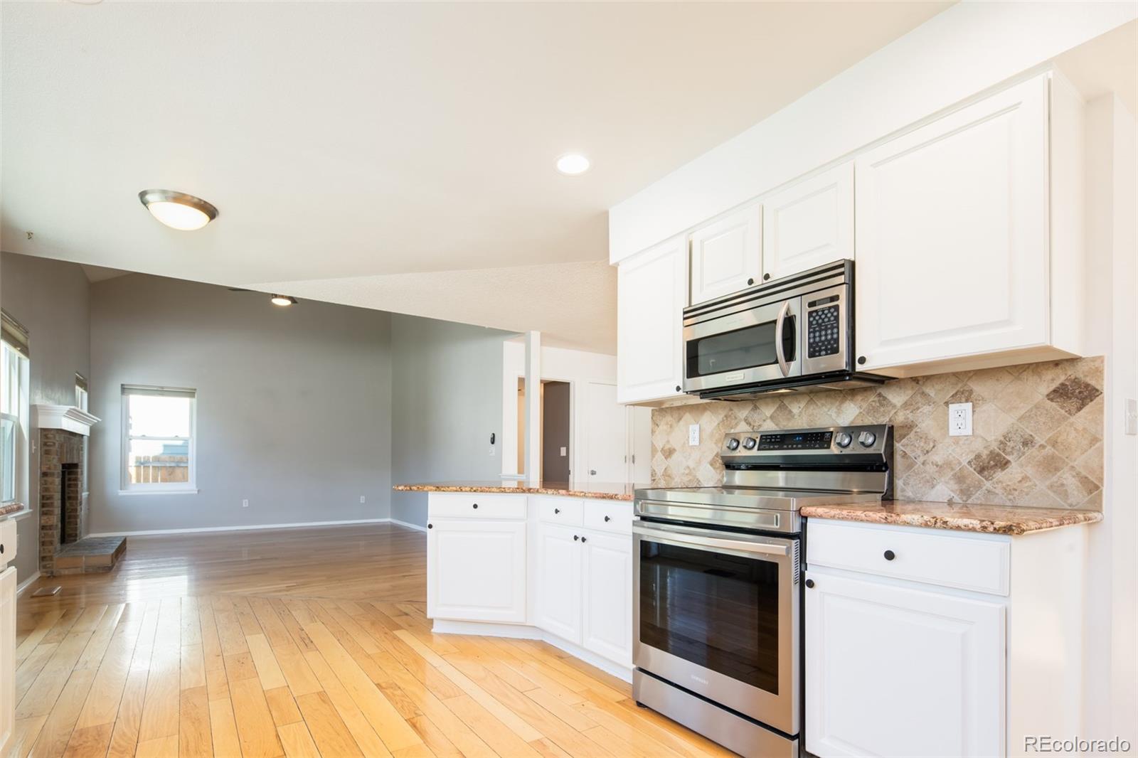 MLS Image #10 for 13812 w 64th place,arvada, Colorado