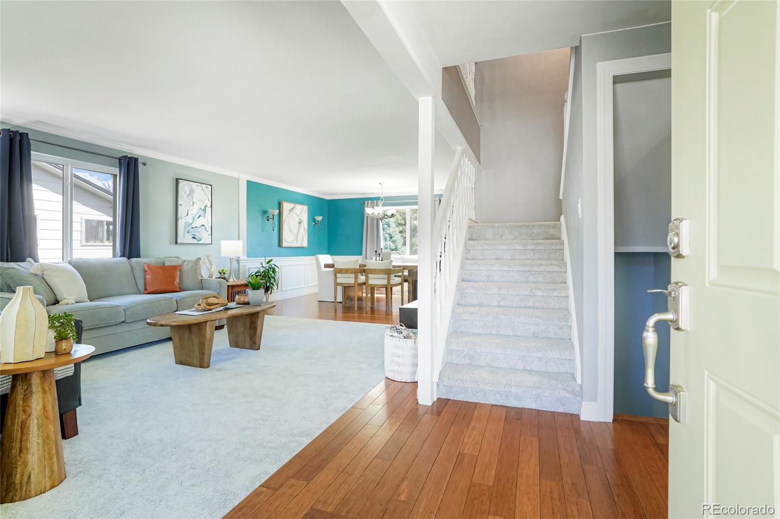 MLS Image #2 for 978  mercury circle,lone tree, Colorado