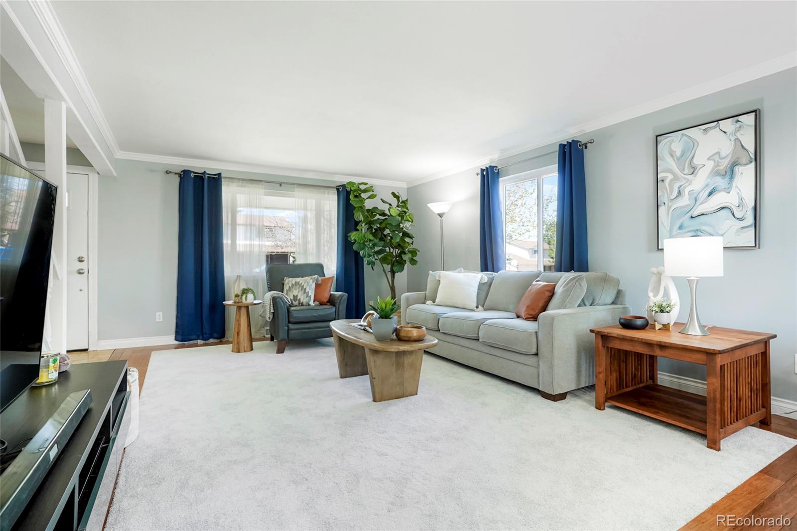 MLS Image #4 for 978  mercury circle,lone tree, Colorado
