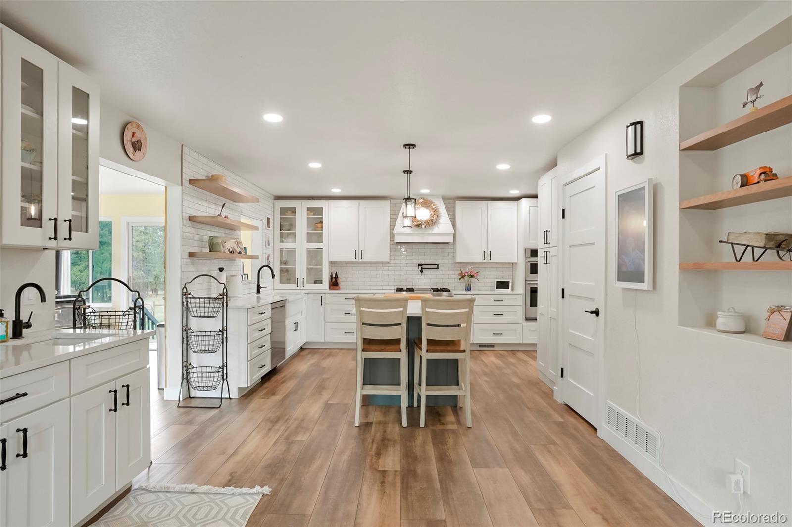 MLS Image #2 for 37625  pheasant run,elizabeth, Colorado