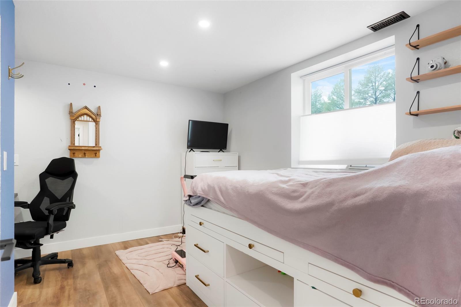 MLS Image #35 for 37625  pheasant run,elizabeth, Colorado