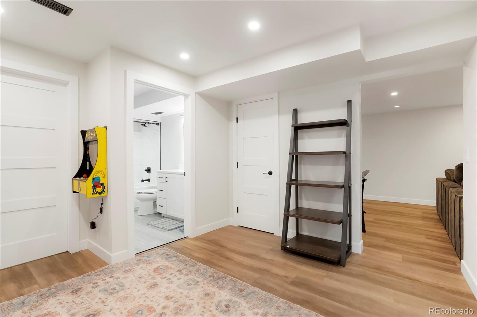 MLS Image #38 for 37625  pheasant run,elizabeth, Colorado