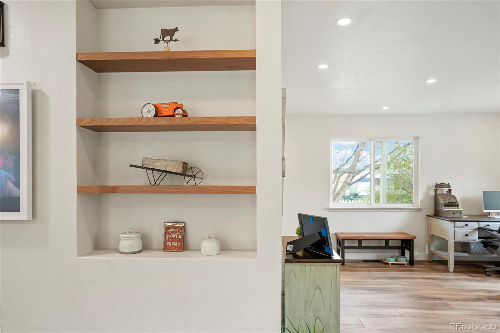 MLS Image #4 for 37625  pheasant run,elizabeth, Colorado