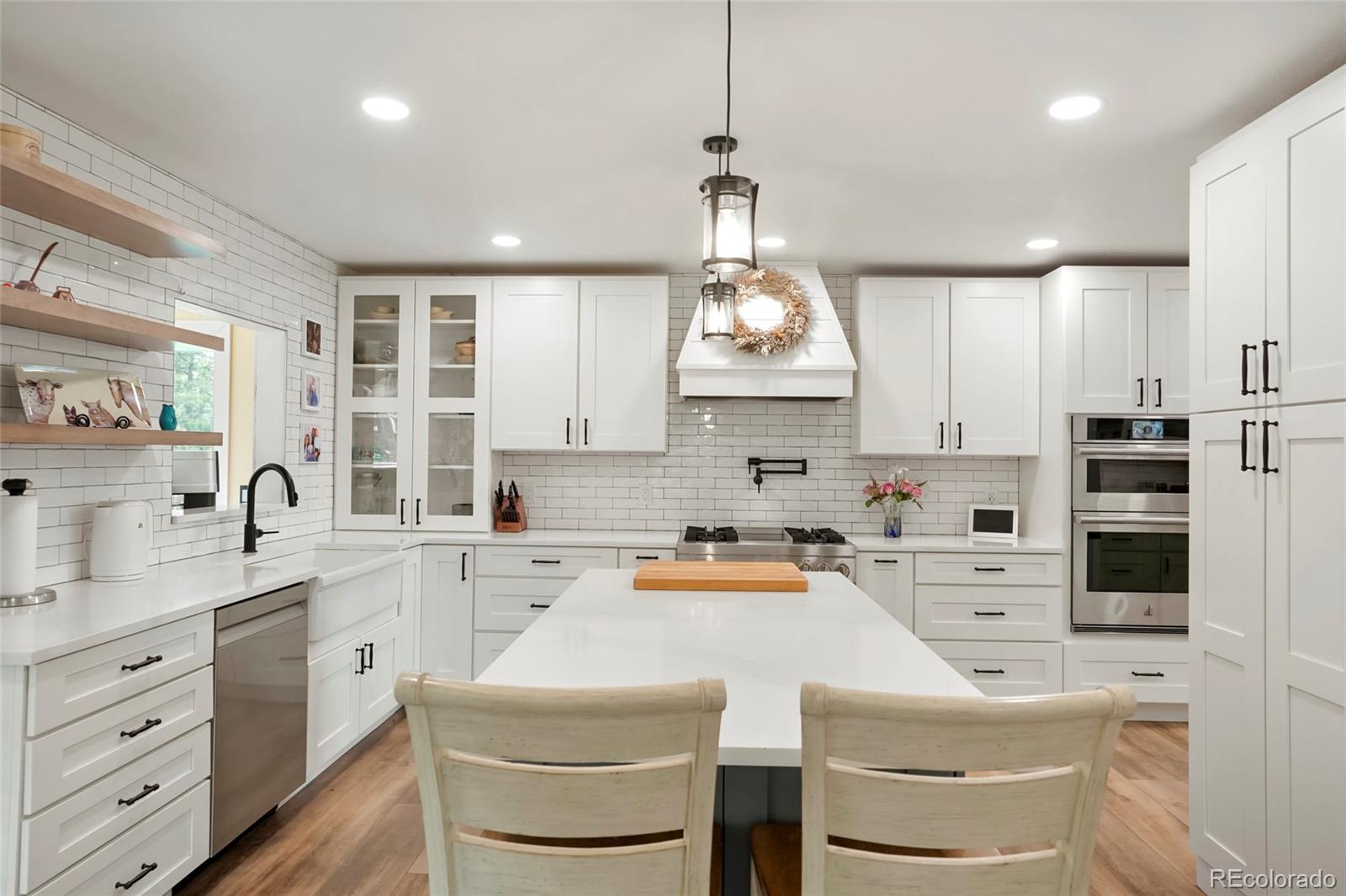 MLS Image #5 for 37625  pheasant run,elizabeth, Colorado