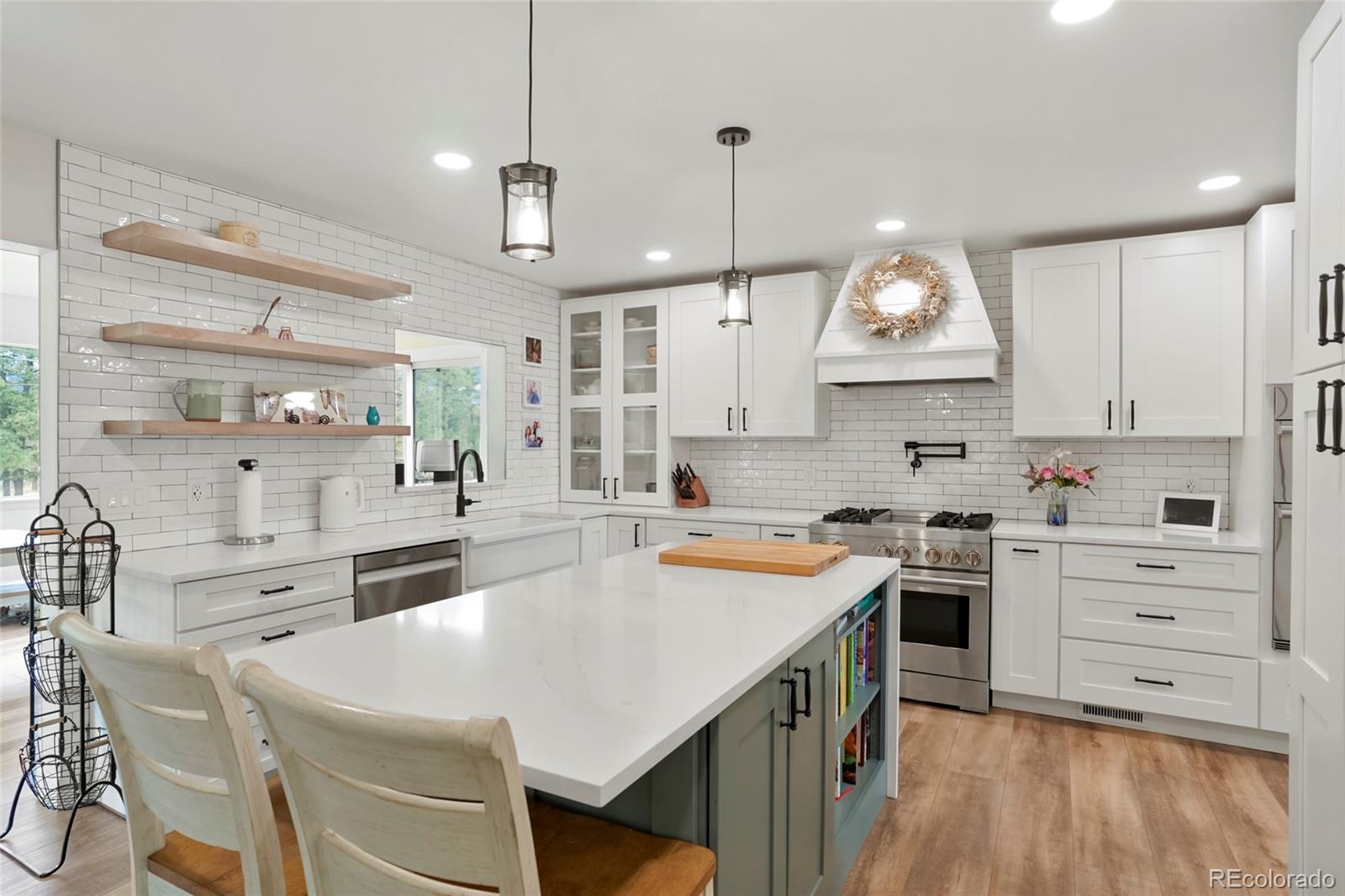 MLS Image #7 for 37625  pheasant run,elizabeth, Colorado