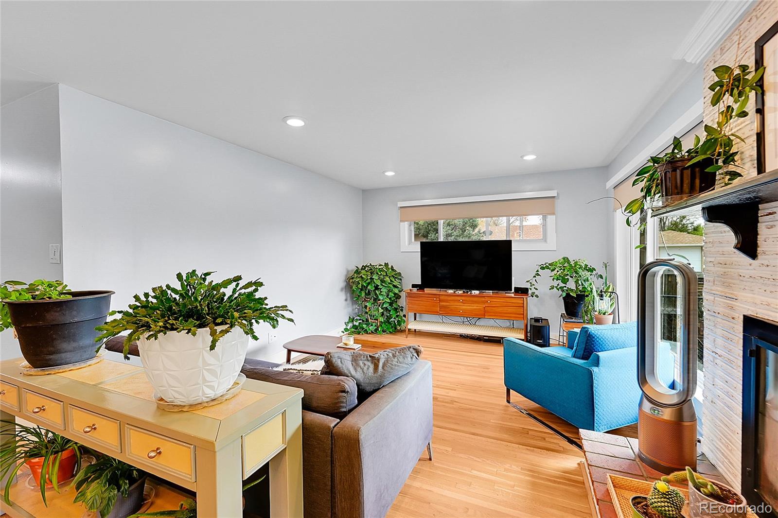 MLS Image #4 for 2201  lima street,aurora, Colorado