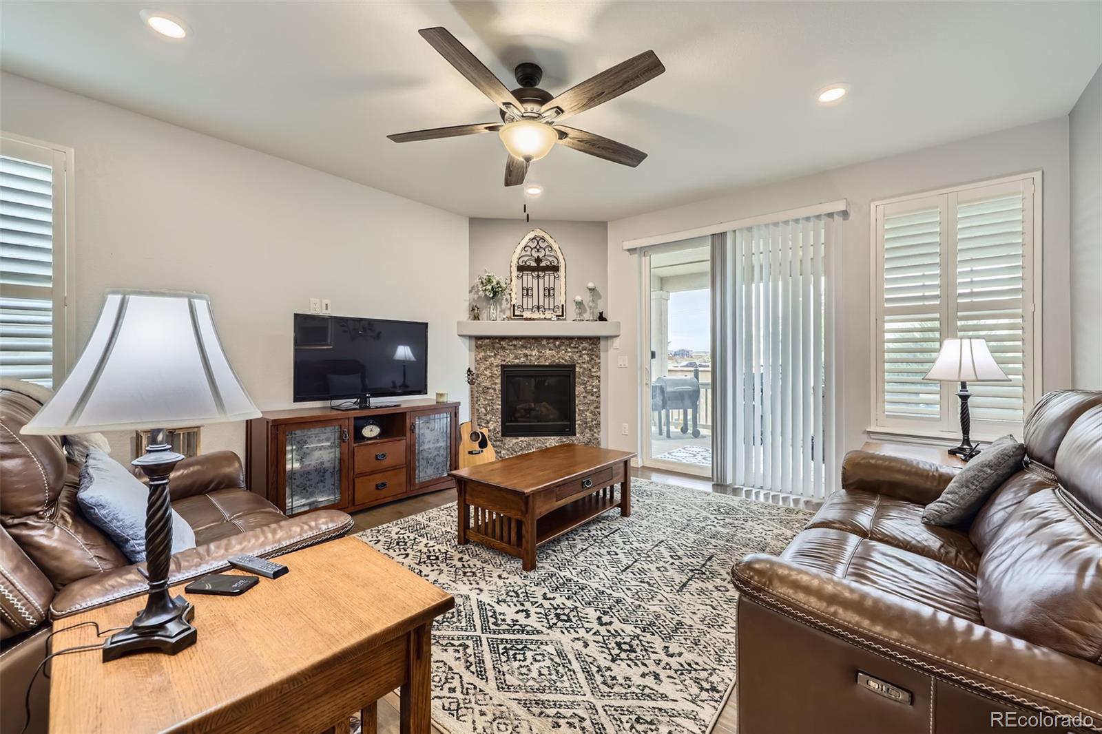 MLS Image #5 for 15211  quince street,thornton, Colorado