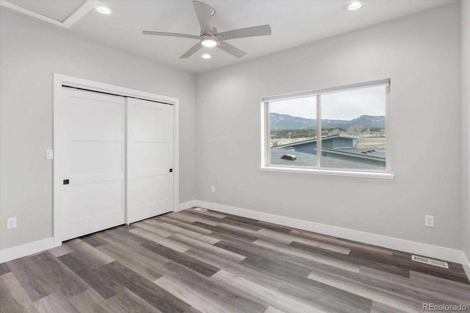 MLS Image #16 for 126  southside loop,salida, Colorado