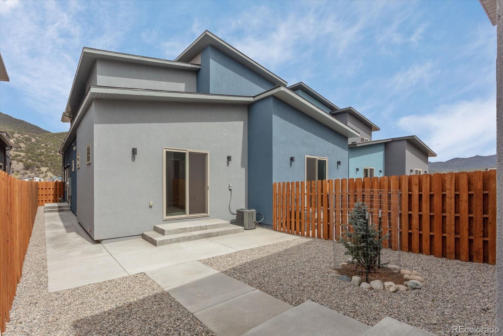 MLS Image #5 for 126  southside loop,salida, Colorado