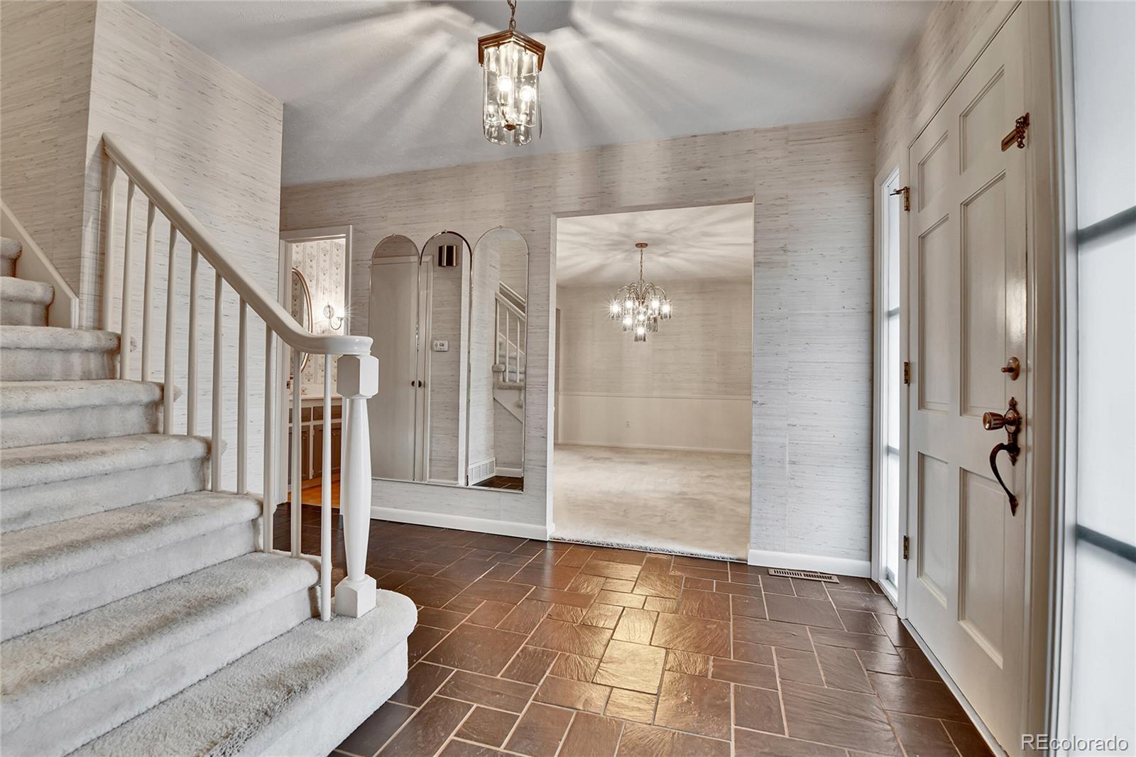 MLS Image #2 for 7058 s madison way,centennial, Colorado