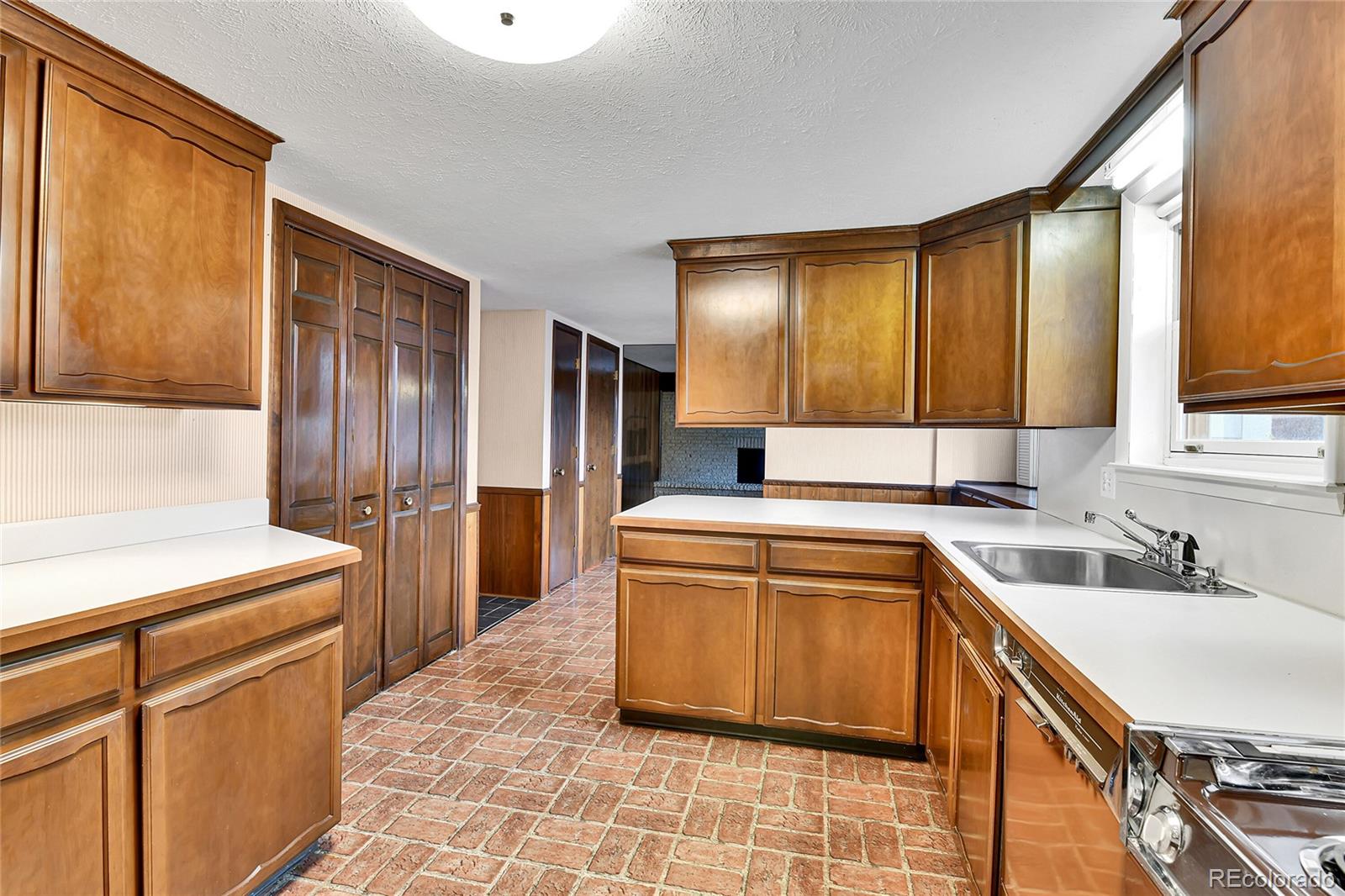 MLS Image #7 for 7058 s madison way,centennial, Colorado