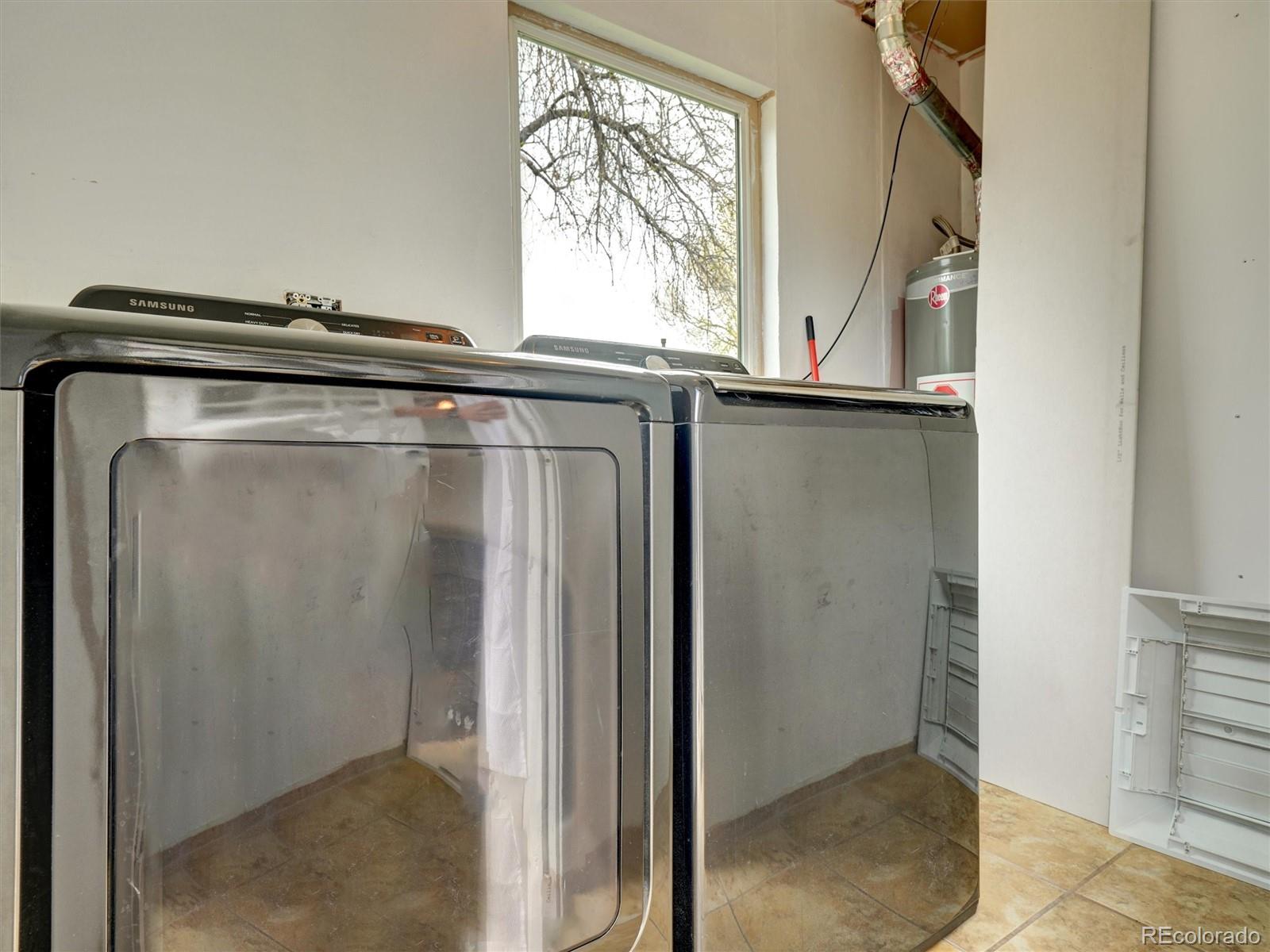 MLS Image #14 for 675 s quivas street,denver, Colorado