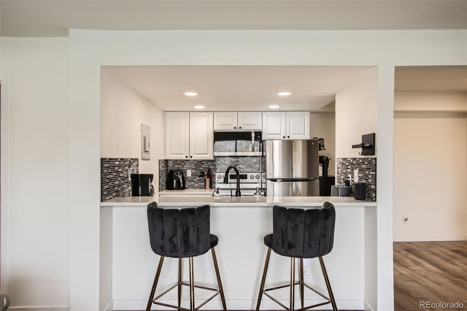 MLS Image #4 for 10785 w 63rd place,arvada, Colorado