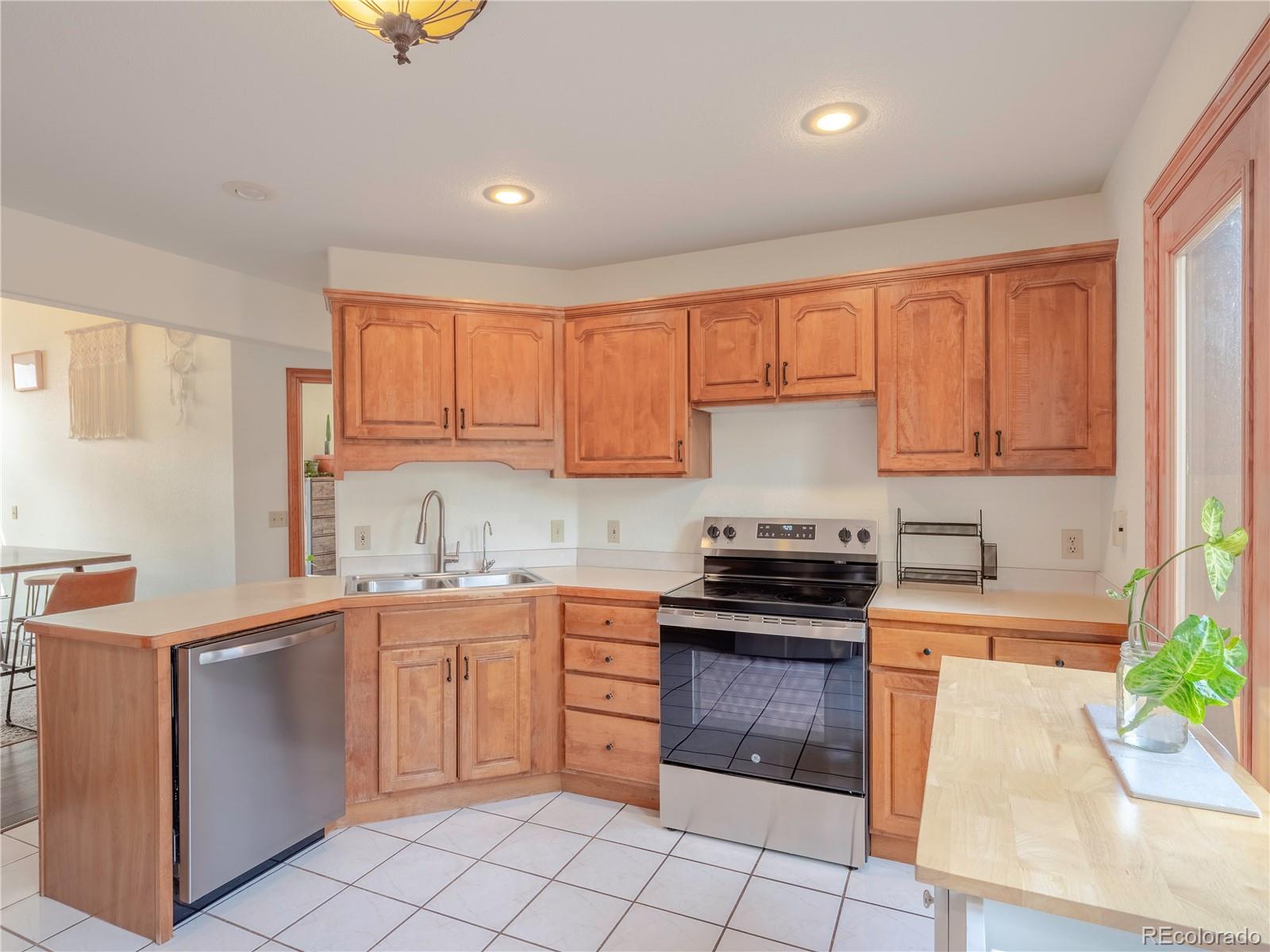 MLS Image #7 for 120 s san juan avenue,buena vista, Colorado