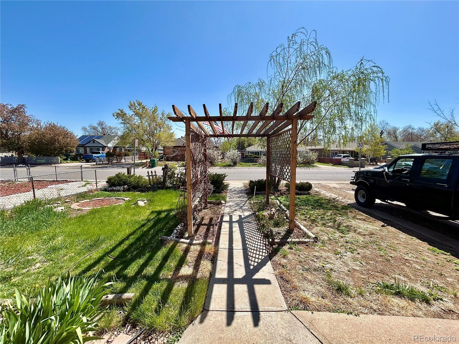 MLS Image #3 for 1965  havana street,aurora, Colorado