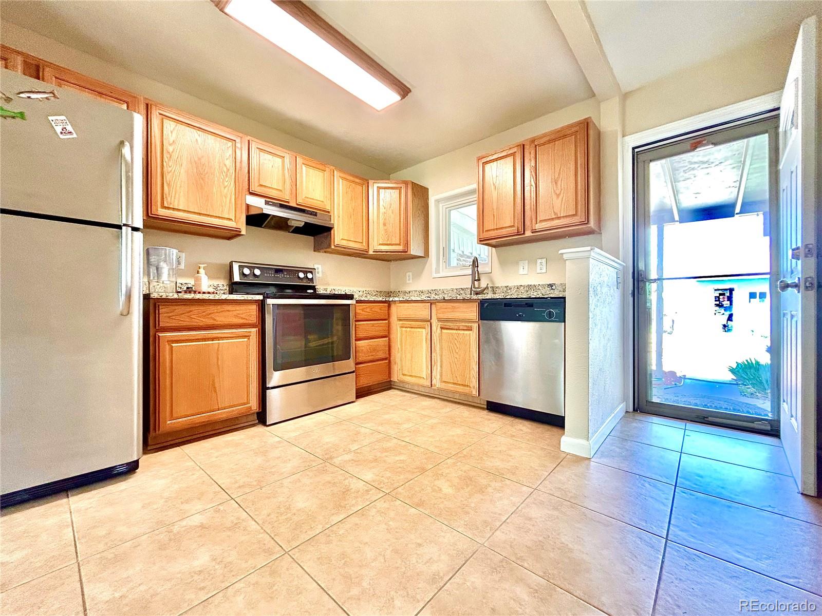 MLS Image #5 for 1965  havana street,aurora, Colorado