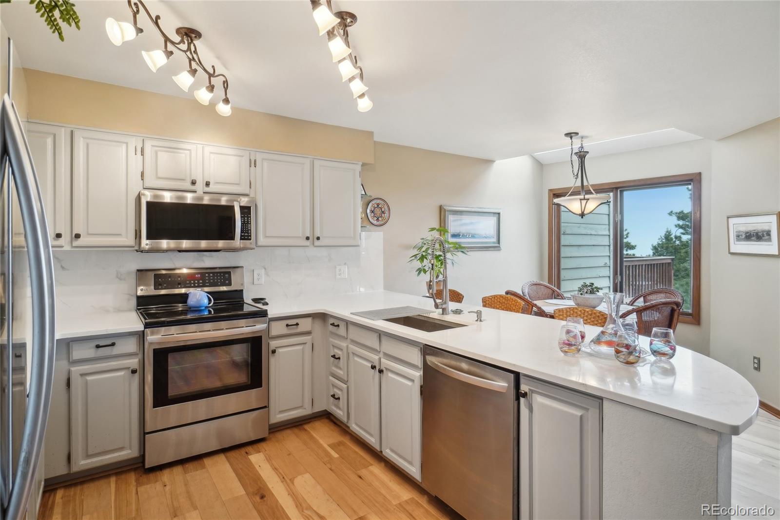 MLS Image #13 for 758  chimney creek drive,golden, Colorado
