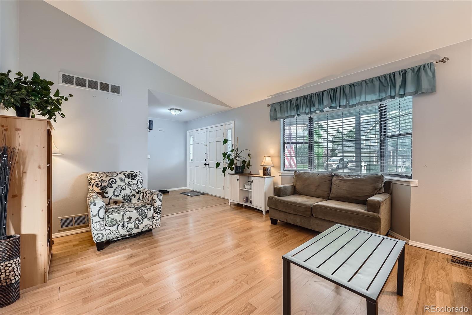 MLS Image #5 for 5255 s waco street,centennial, Colorado