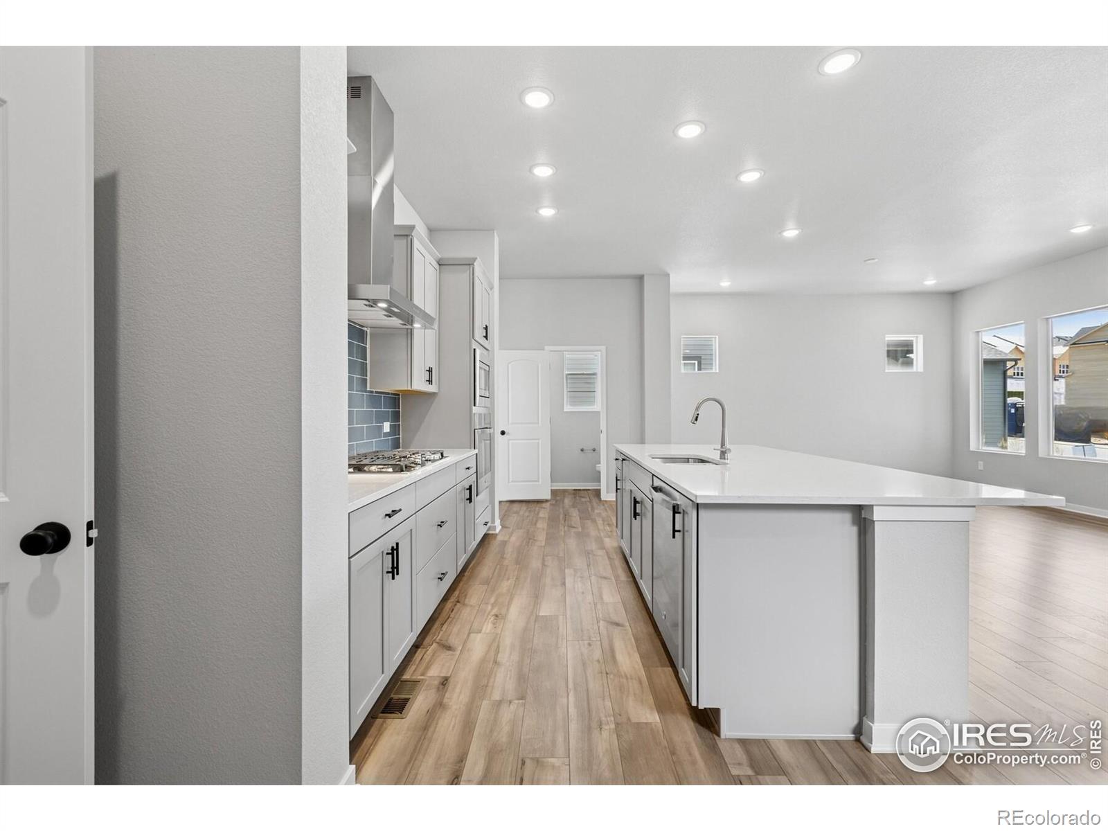 MLS Image #12 for 2749  blue iris drive,loveland, Colorado