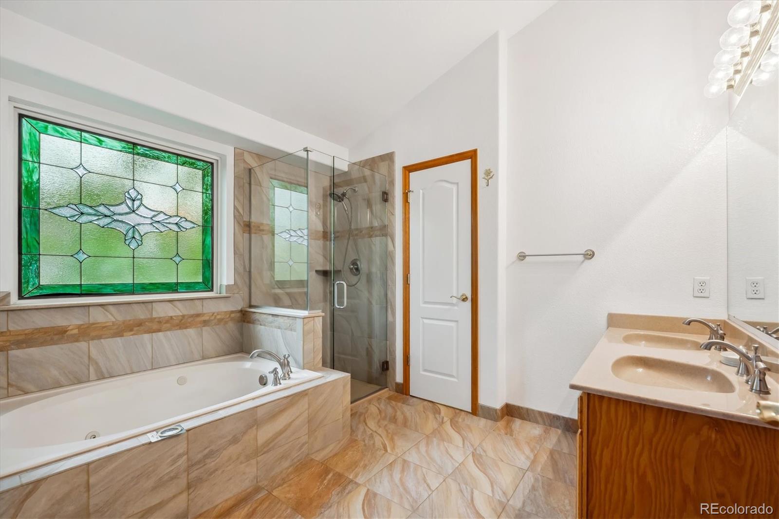 MLS Image #17 for 248  summit trail,broomfield, Colorado