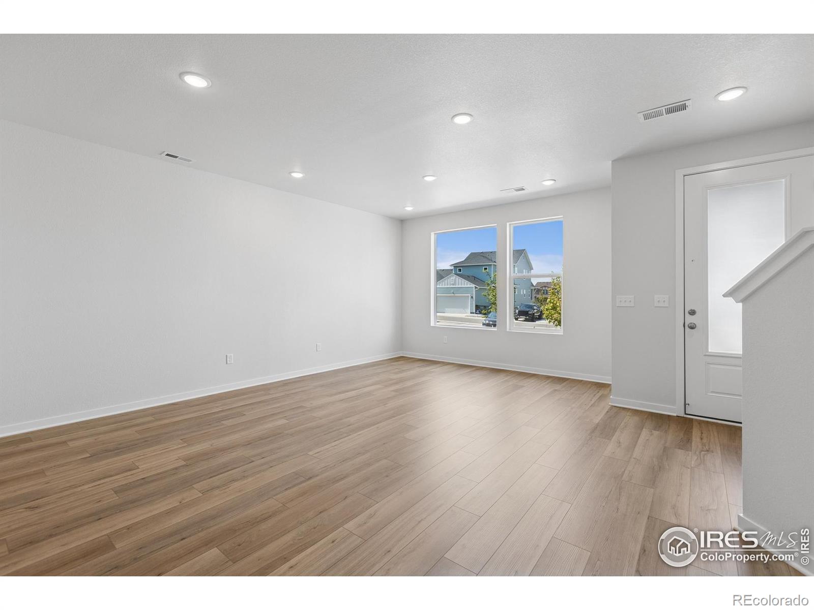 MLS Image #8 for 6354  deerfoot drive,loveland, Colorado