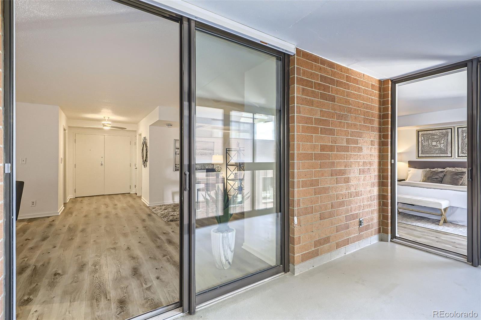 MLS Image #16 for 1551  larimer street 703,denver, Colorado