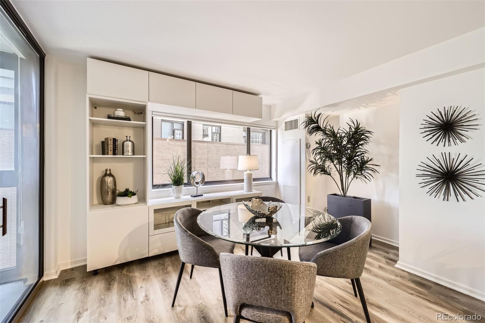 MLS Image #4 for 1551  larimer street 703,denver, Colorado