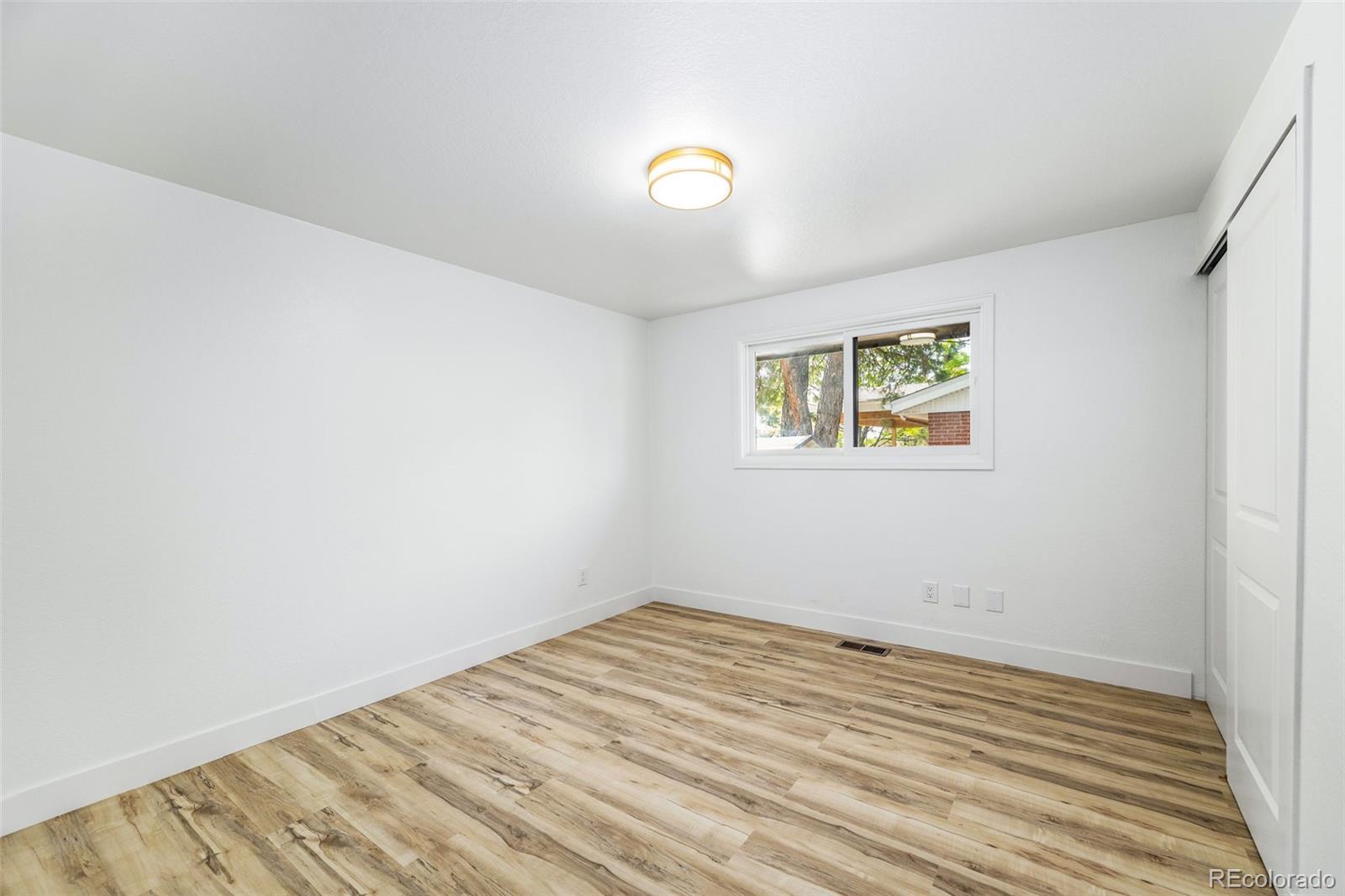 MLS Image #14 for 7120 s sheridan court,littleton, Colorado
